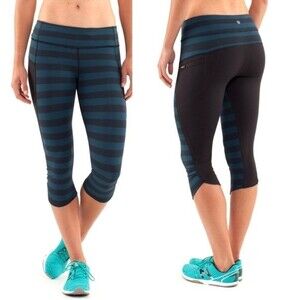 Lululemon Run Top Speed Crop Micro Macro Alberta Lake Black / Black 6